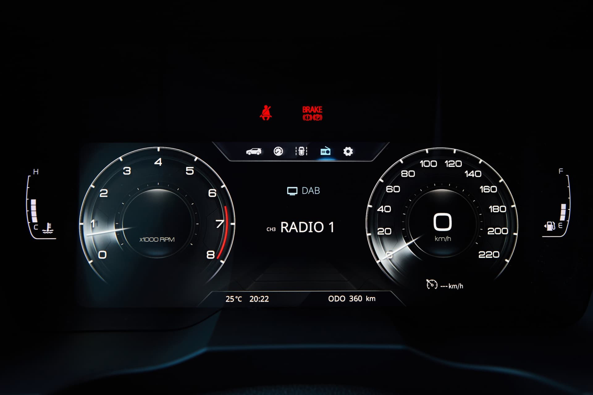 Ssangyong Tivoli Grand 2021 38 Interior Instrumentacion