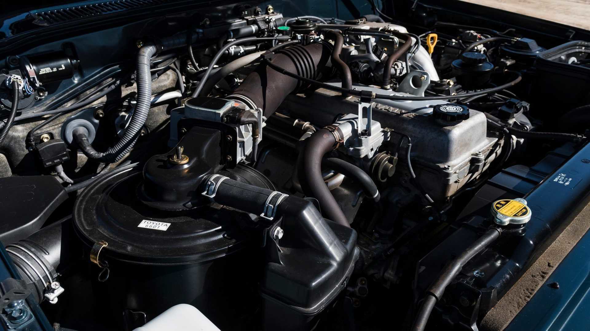 Toyota Land Cruiser Fzj80 014