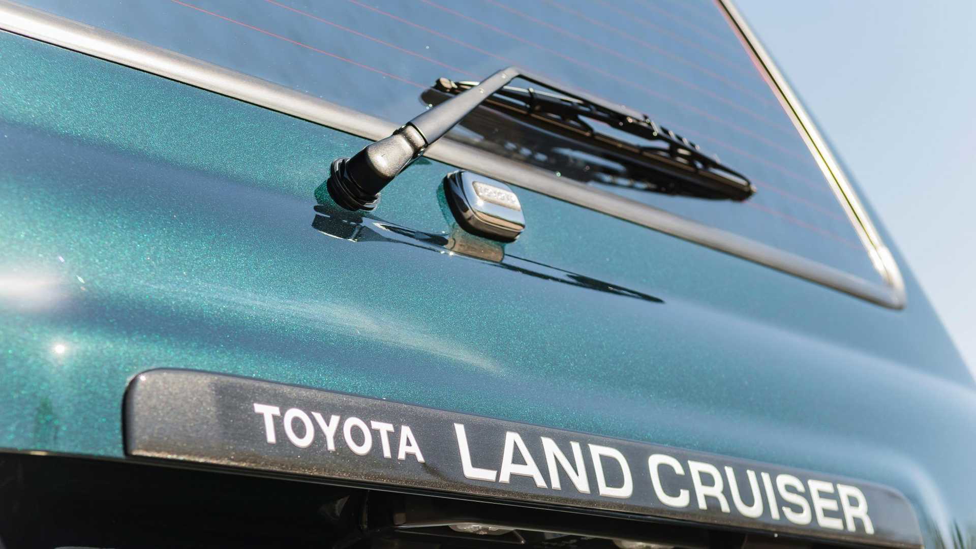 Toyota Land Cruiser Fzj80 06