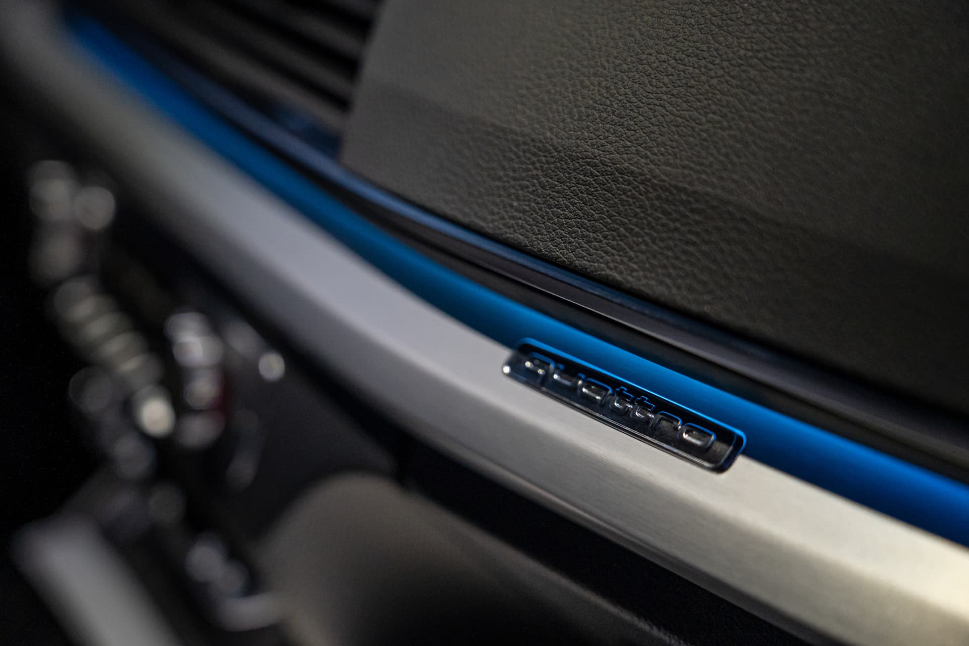 Audi Q5 Sportback Contacto 035