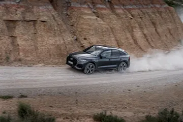 Audi Q5 Sportback Contacto 036