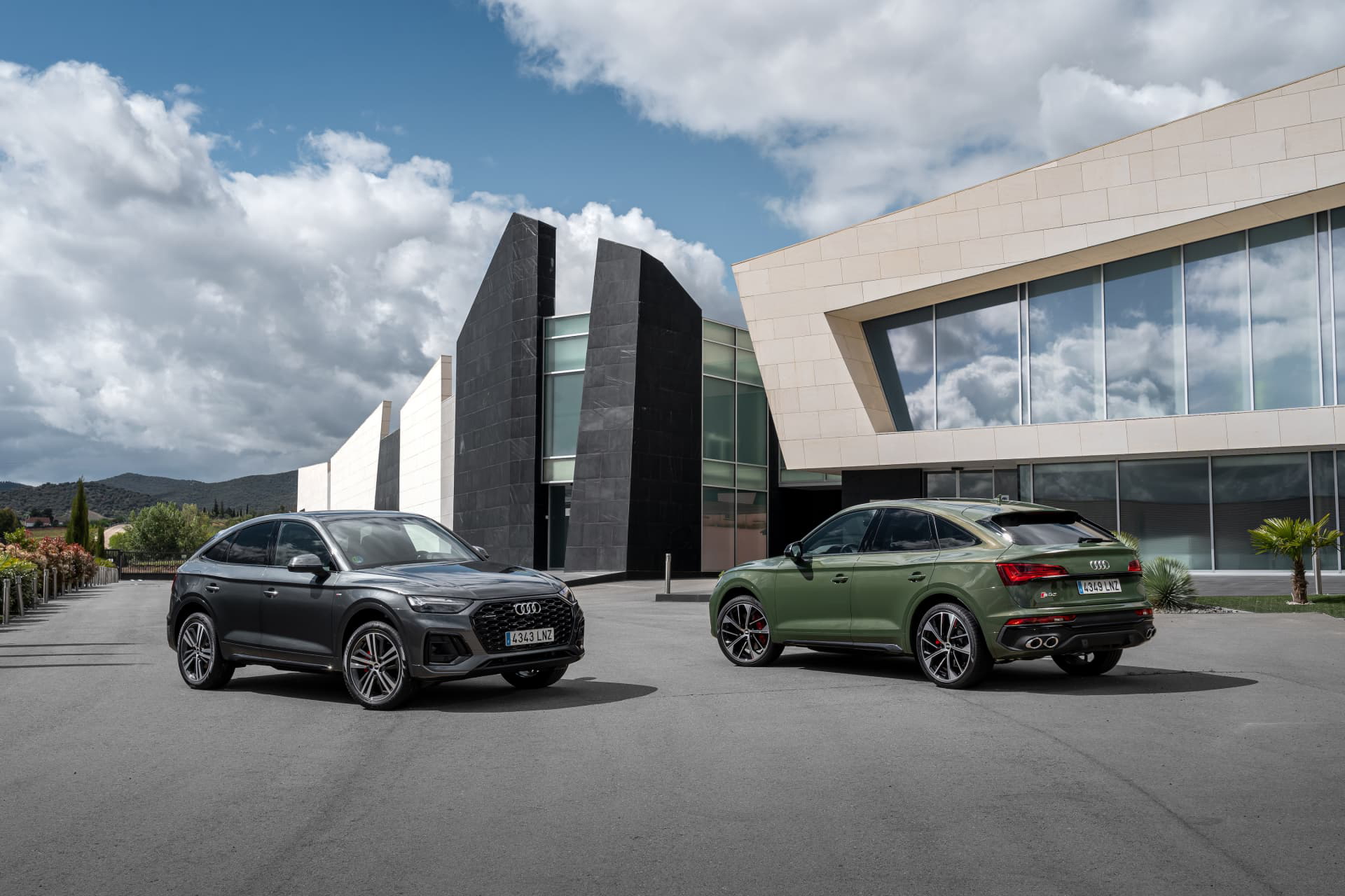 Audi Q5 Sportback Contacto 040