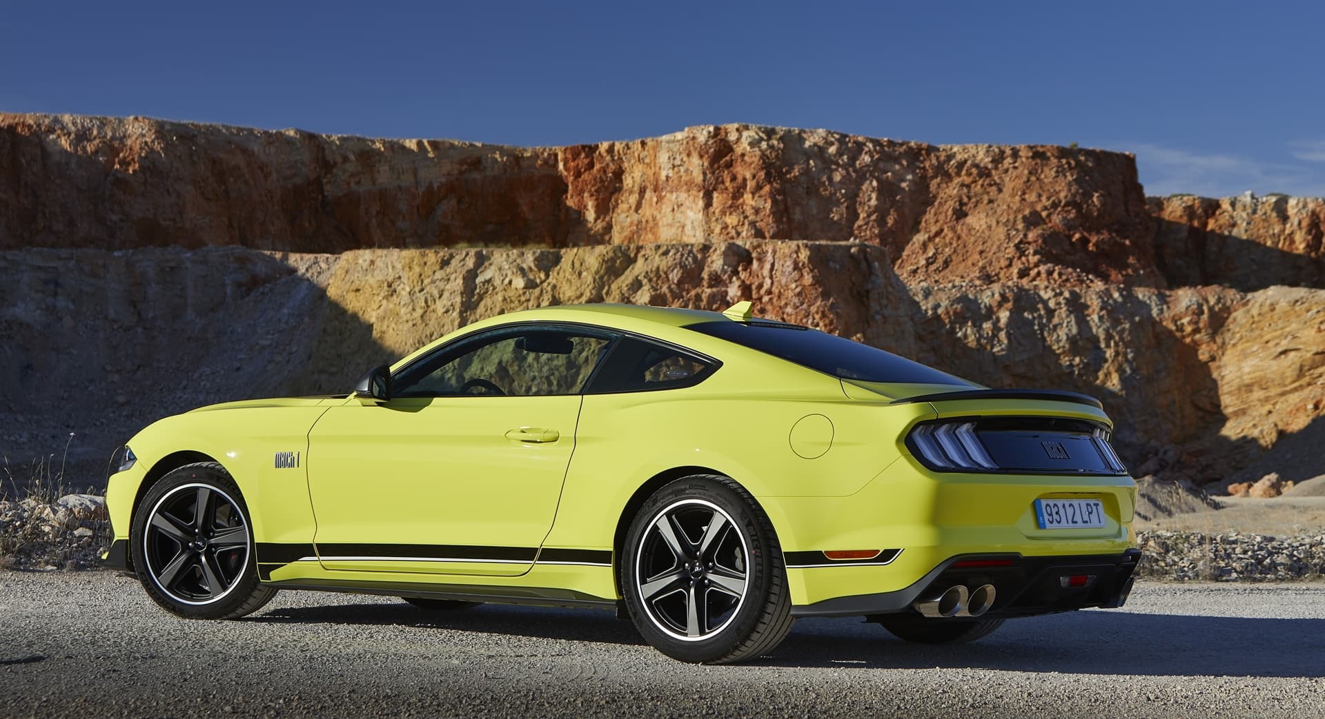 Ford Mustang Mach 1 0721 014