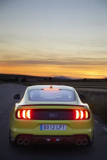 Ford Mustang Mach 1 0721 033