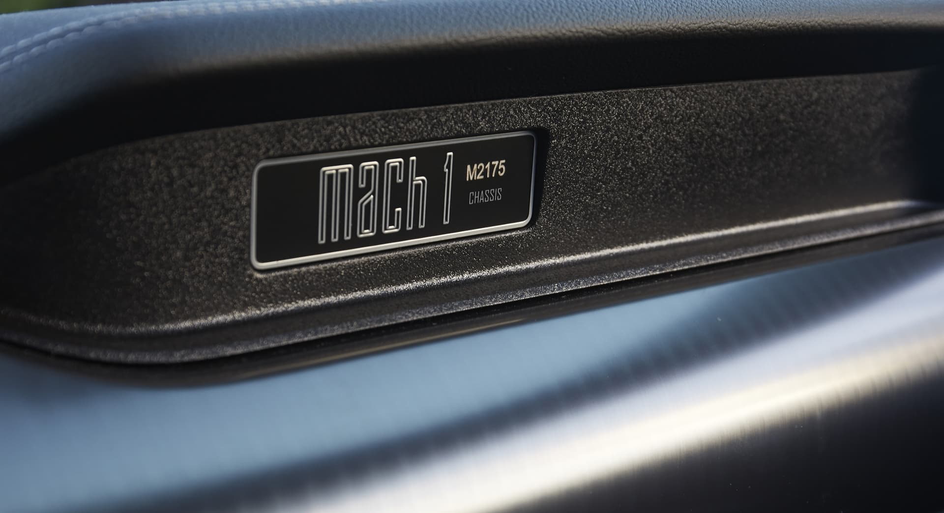 Ford Mustang Mach 1 0721 053