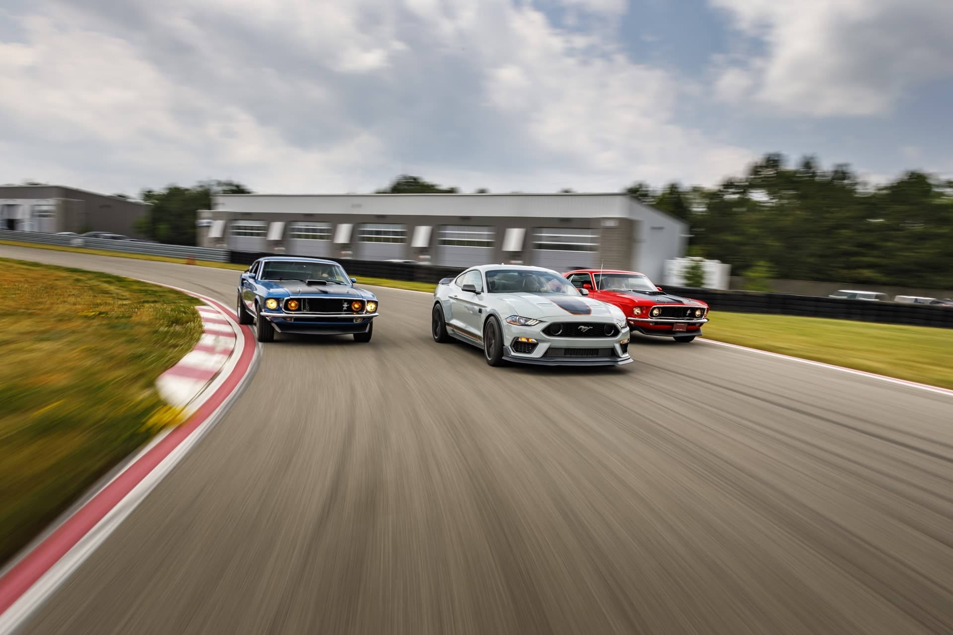 2021 Mustang Mach 1