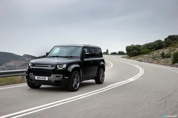 Land Rover Defender 110 V8 Carretera 00004