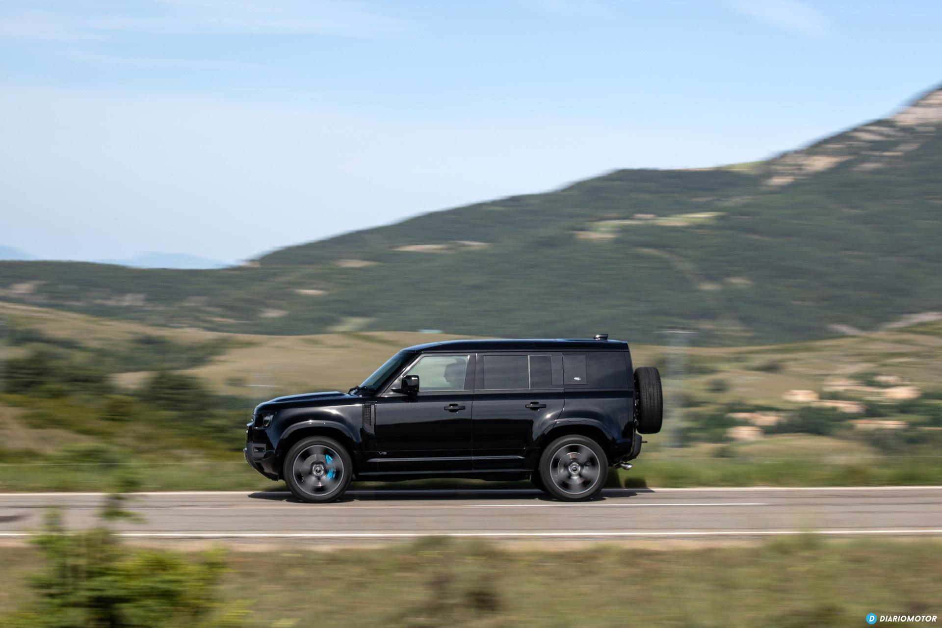 Land Rover Defender 110 V8 Carretera 00017