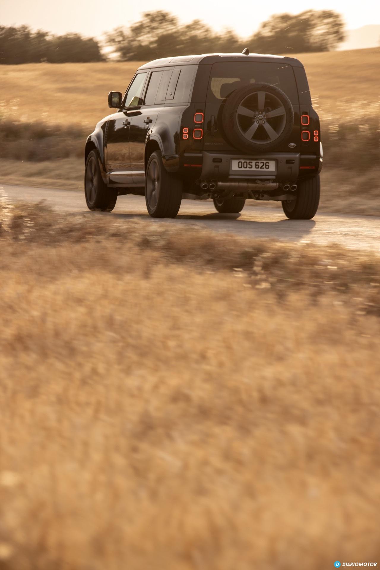 Land Rover Defender 110 V8 Carretera 00021