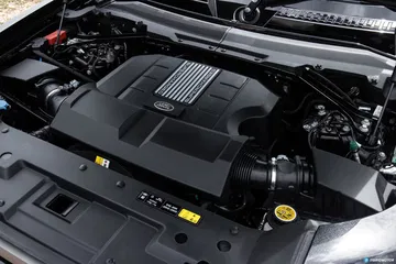 Land Rover Defender 110 V8 Detalles 00012