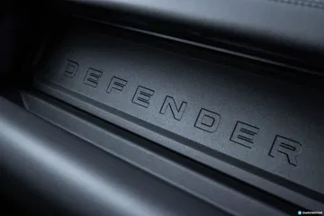 Land Rover Defender 110 V8 Interior 00001