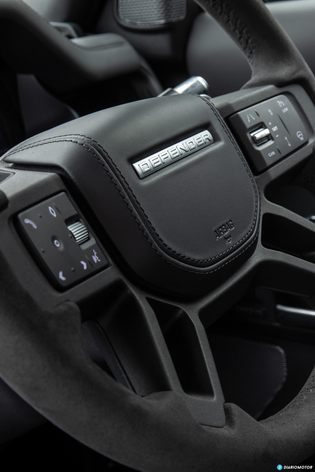 Land Rover Defender 110 V8 Interior 00014