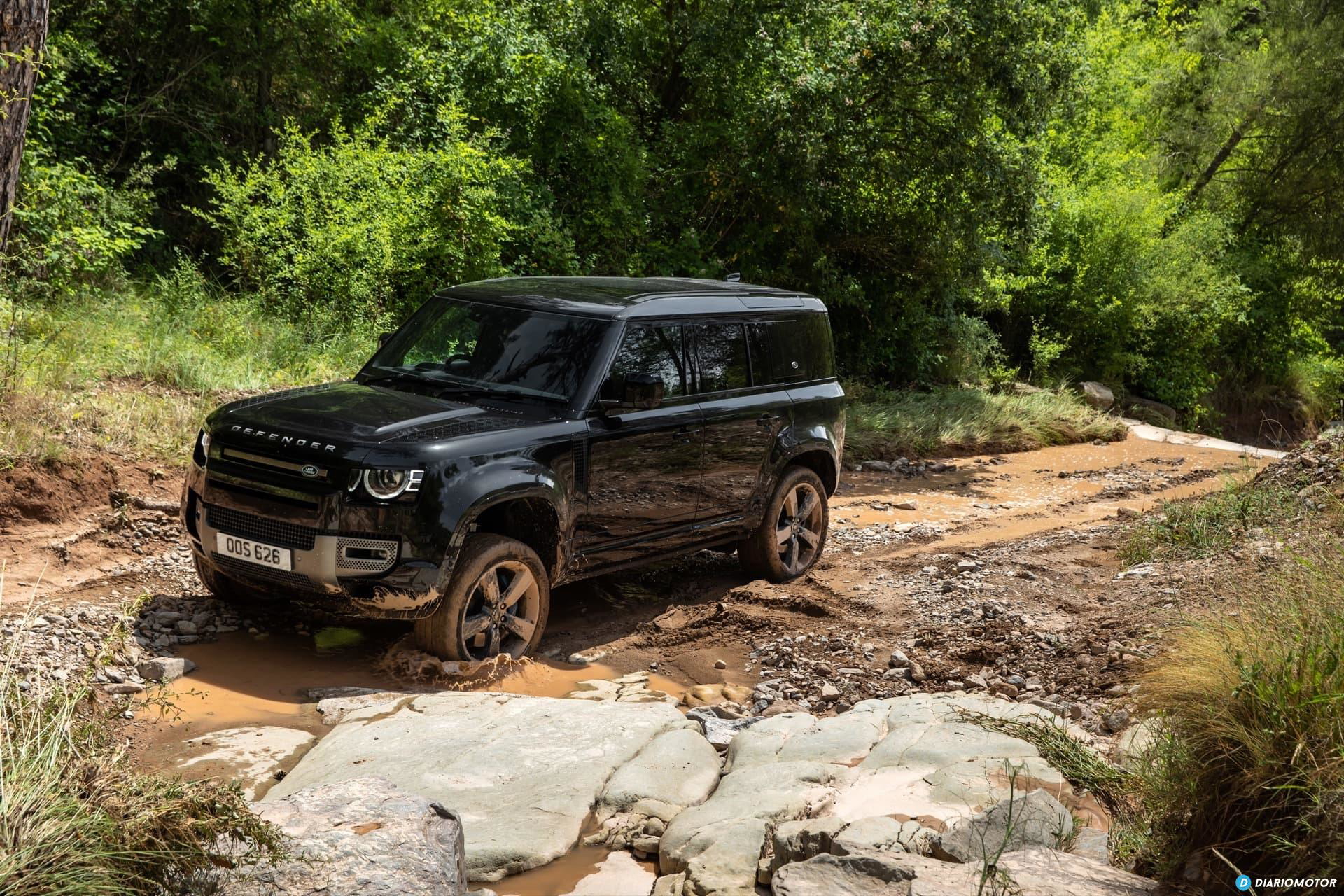 Land Rover Defender 110 V8 Offroad 00020