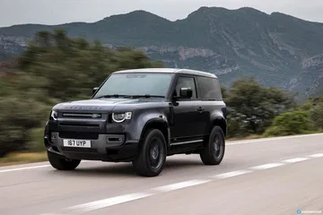 Land Rover Defender 90 V8 Carretera 00004