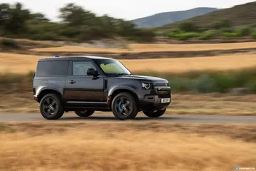 Land Rover Defender 90 V8 Carretera 00020