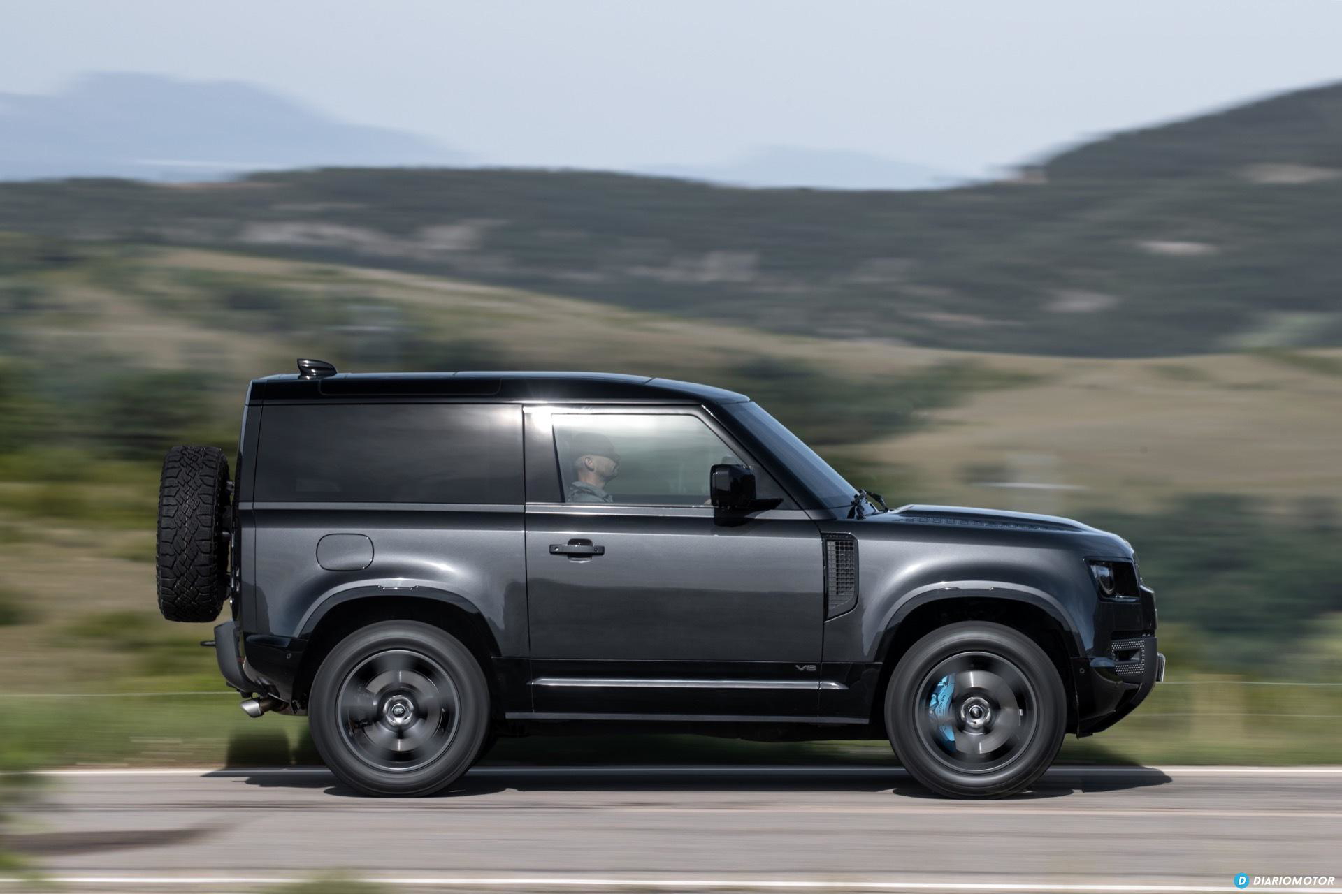 Land Rover Defender 90 V8 Carretera 00024