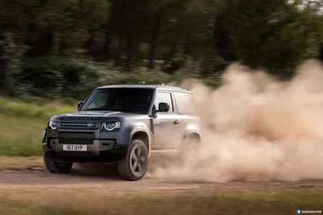Land Rover Defender 90 V8 Offroad 00017