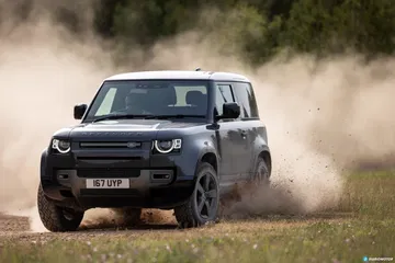 Land Rover Defender 90 V8 Offroad 00025