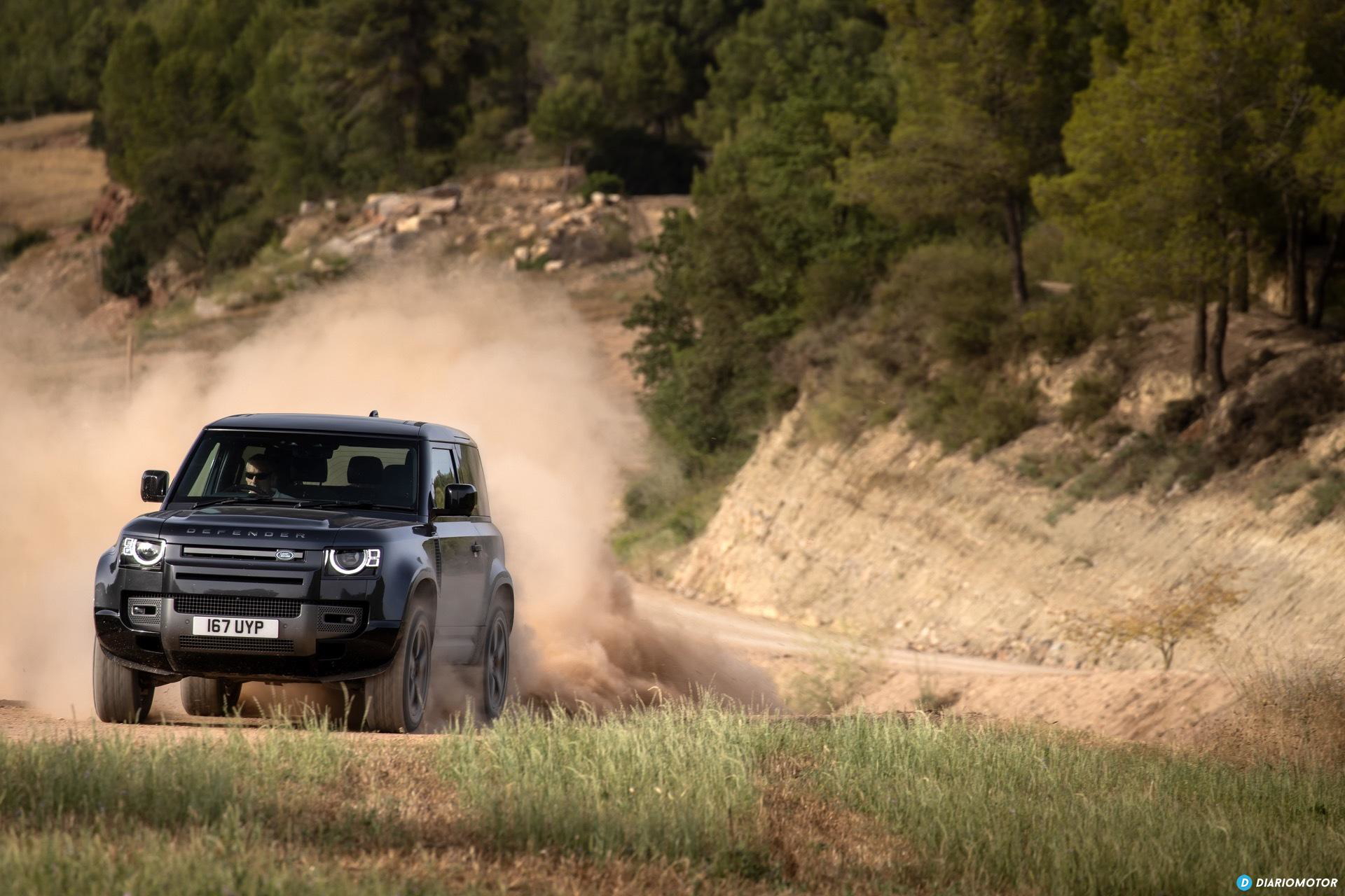 Land Rover Defender 90 V8 Offroad 00027