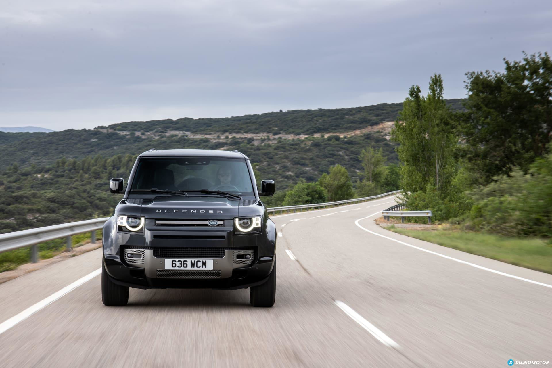 Land Rover Defender D300 Carretera 00015