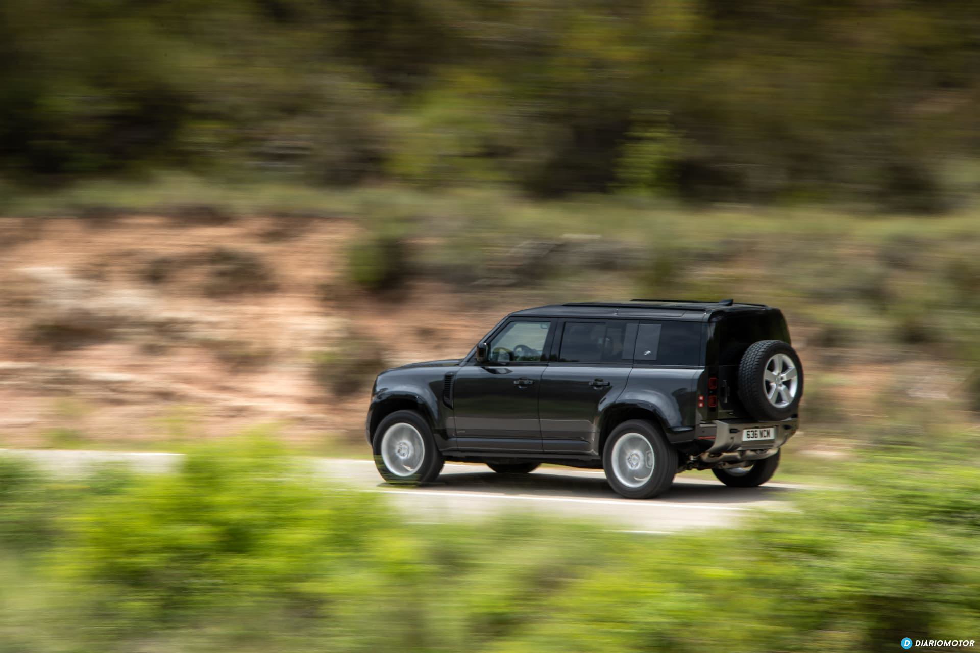 Land Rover Defender D300 Carretera 00022