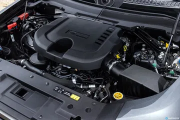 Land Rover Defender D300 Detalles 00006