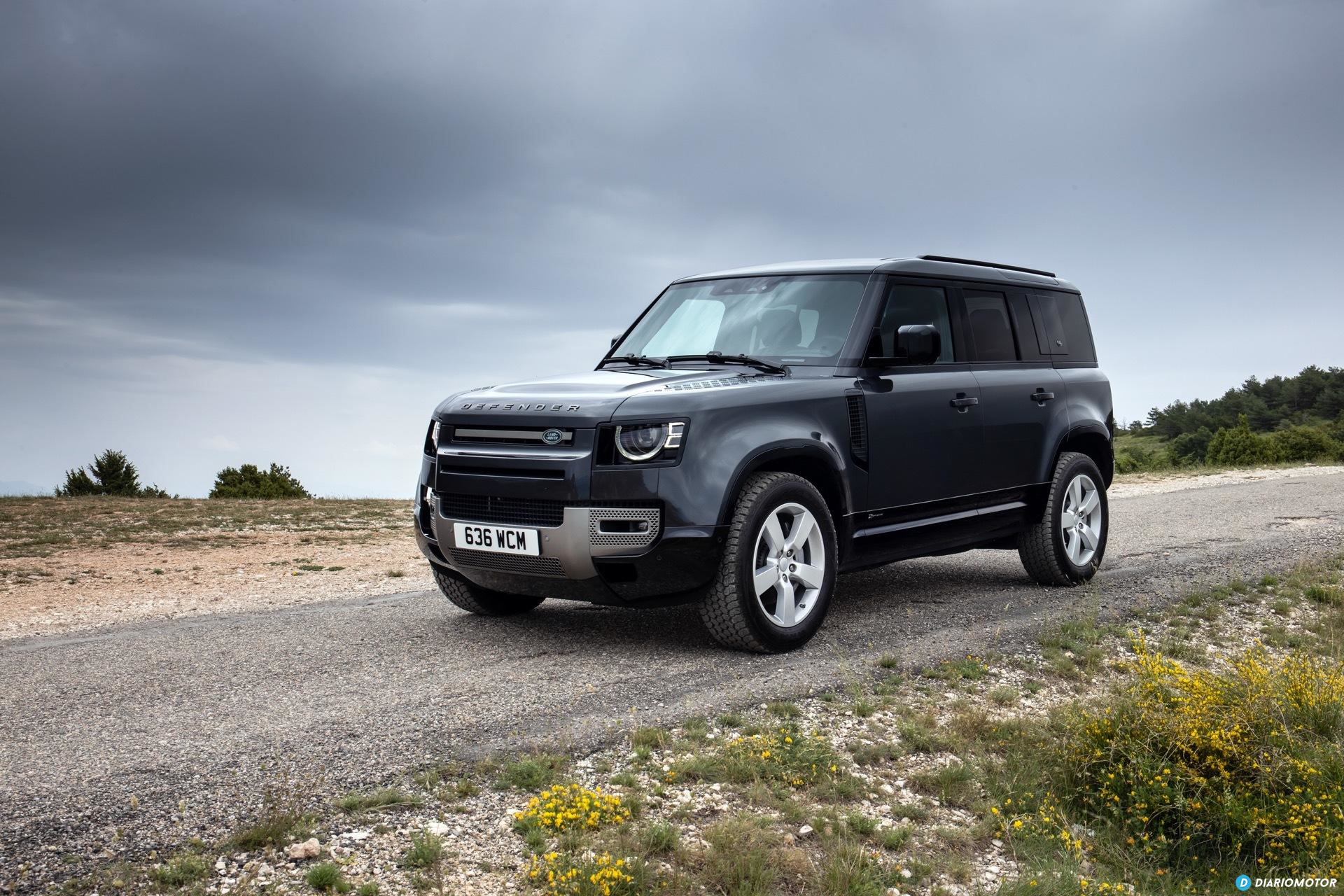 Land Rover Defender D300 Exterior 00002