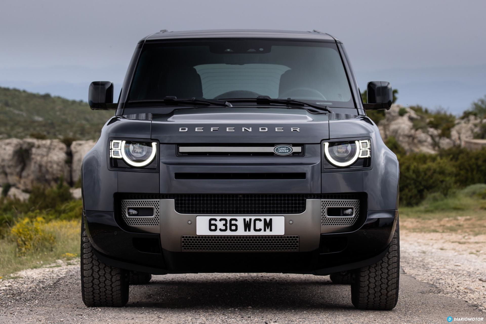 Land Rover Defender D300 Exterior 00005