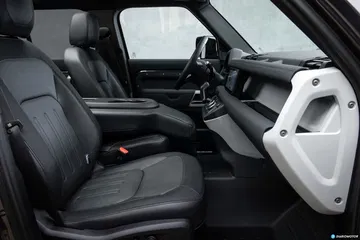 Land Rover Defender D300 Interior 00006