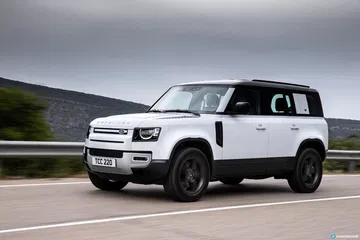 Land Rover Defender Phev Carretera 00023