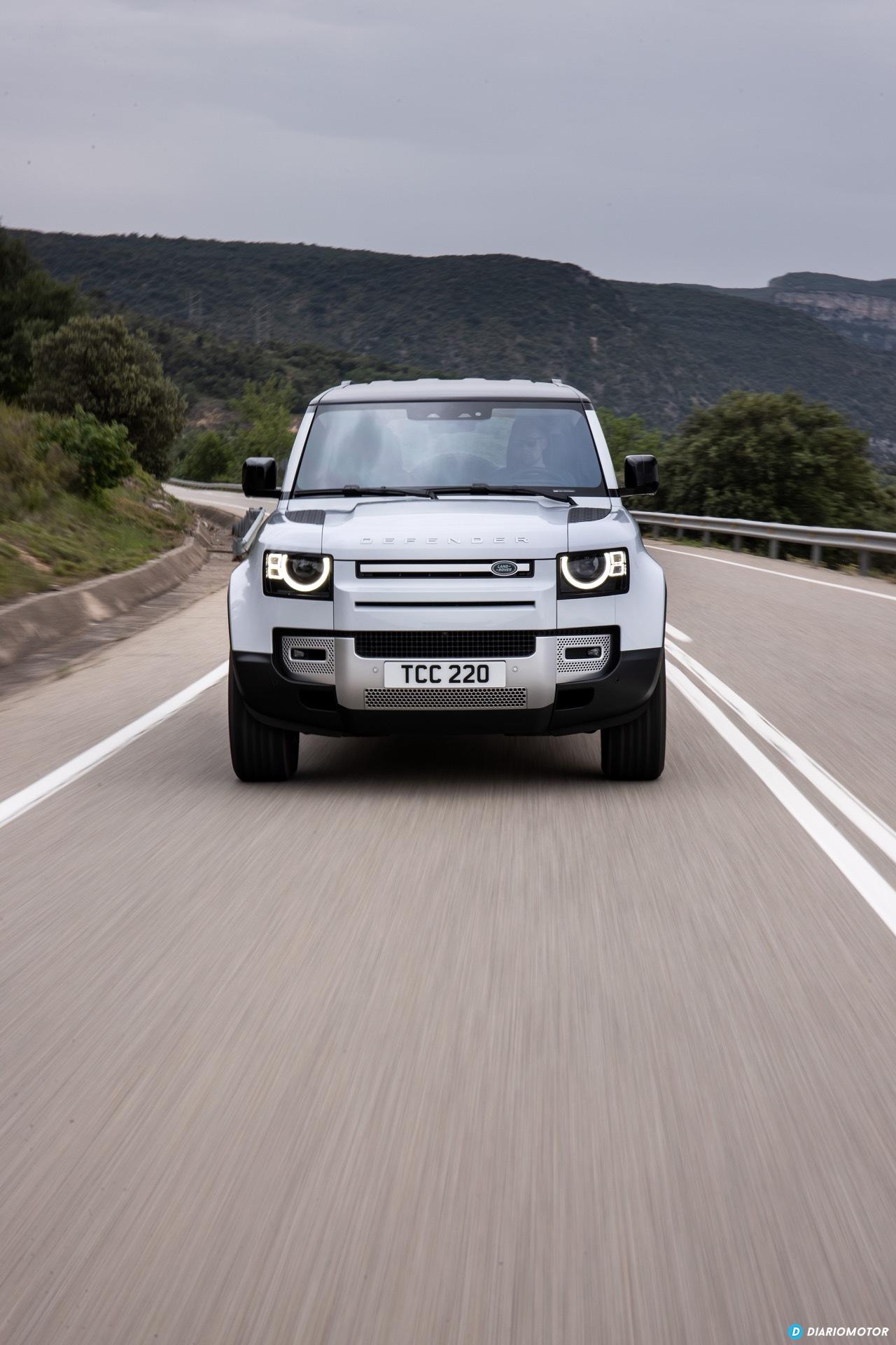 Land Rover Defender Phev Carretera 00024