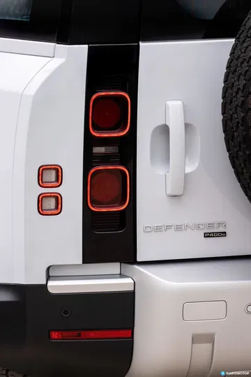 Land Rover Defender Phev Detalles 00003