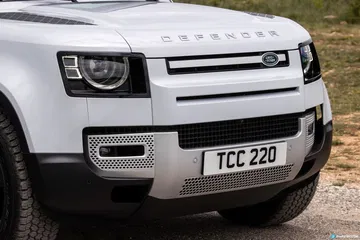 Land Rover Defender Phev Detalles 00010