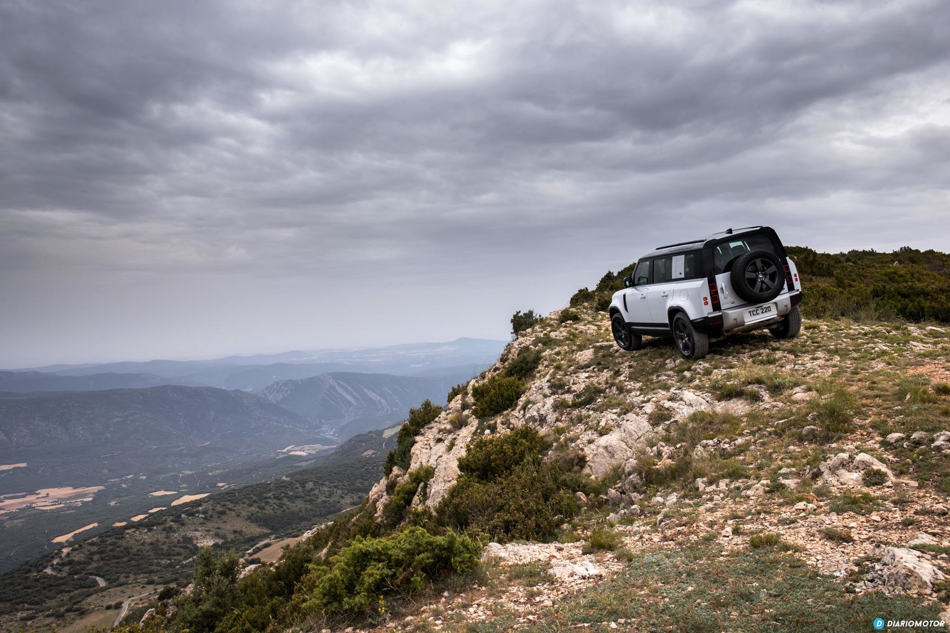 Land Rover Defender Phev Exterior 00002