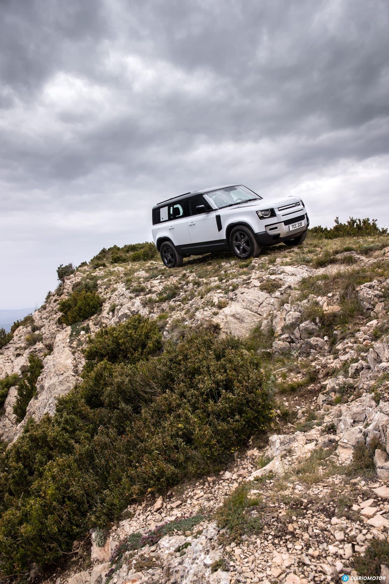 Land Rover Defender Phev Exterior 00012