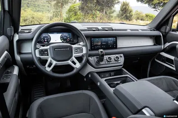 Land Rover Defender Phev Interior 00004
