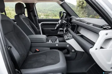 Land Rover Defender Phev Interior 00006