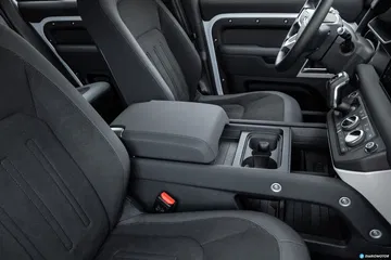Land Rover Defender Phev Interior 00011
