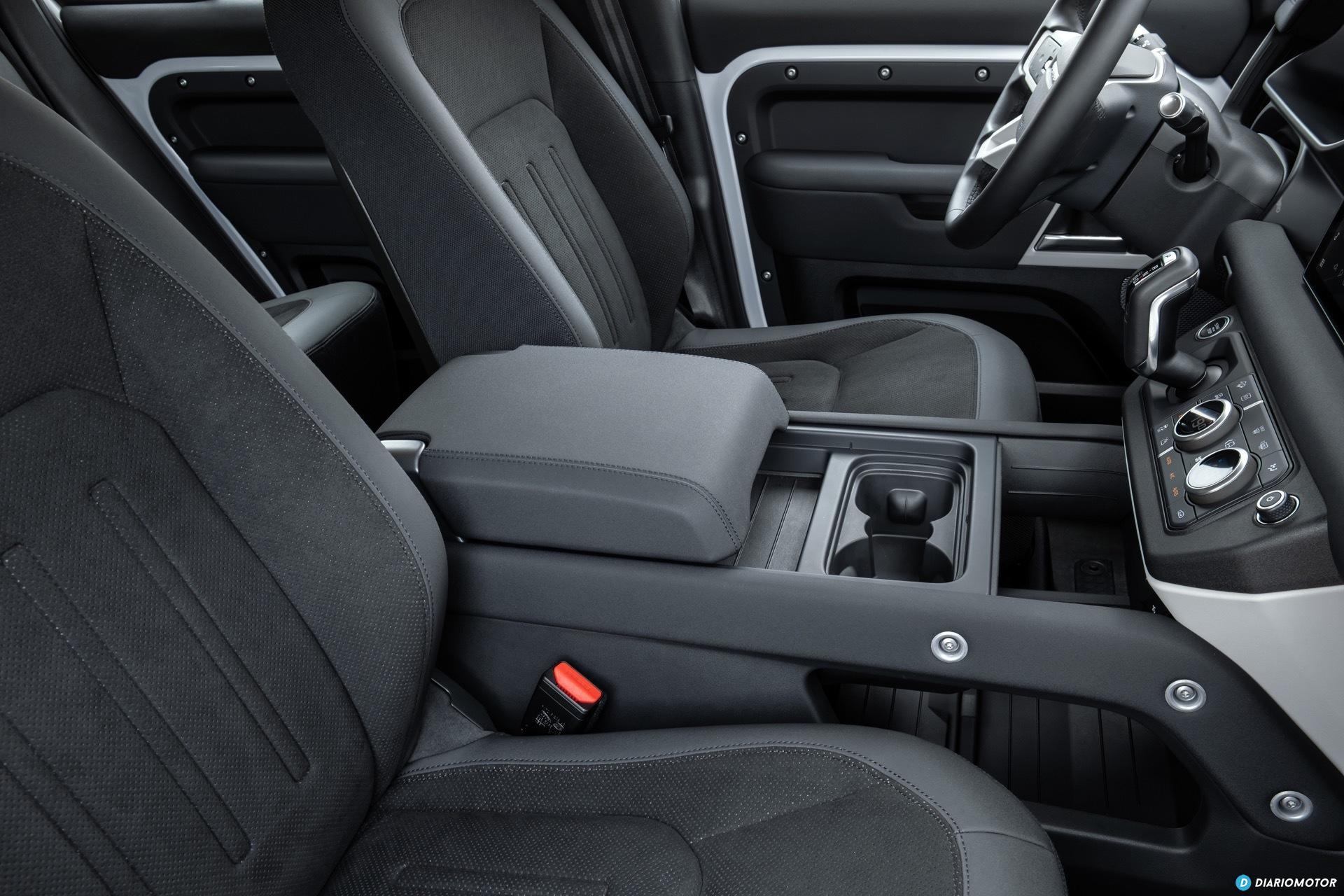 Land Rover Defender Phev Interior 00011