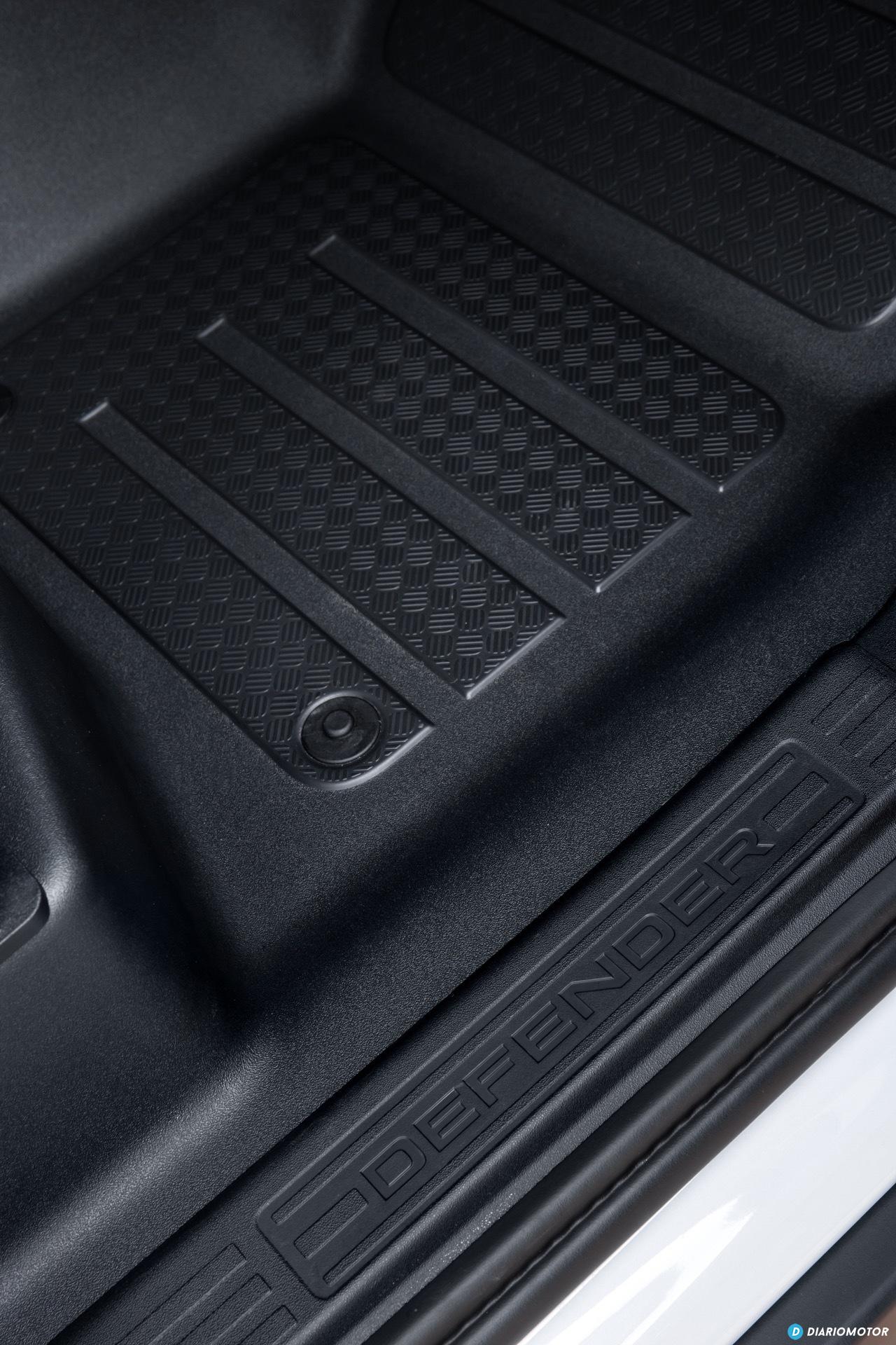 Land Rover Defender Phev Interior 00016