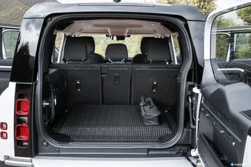 Land Rover Defender Phev Interior 00019