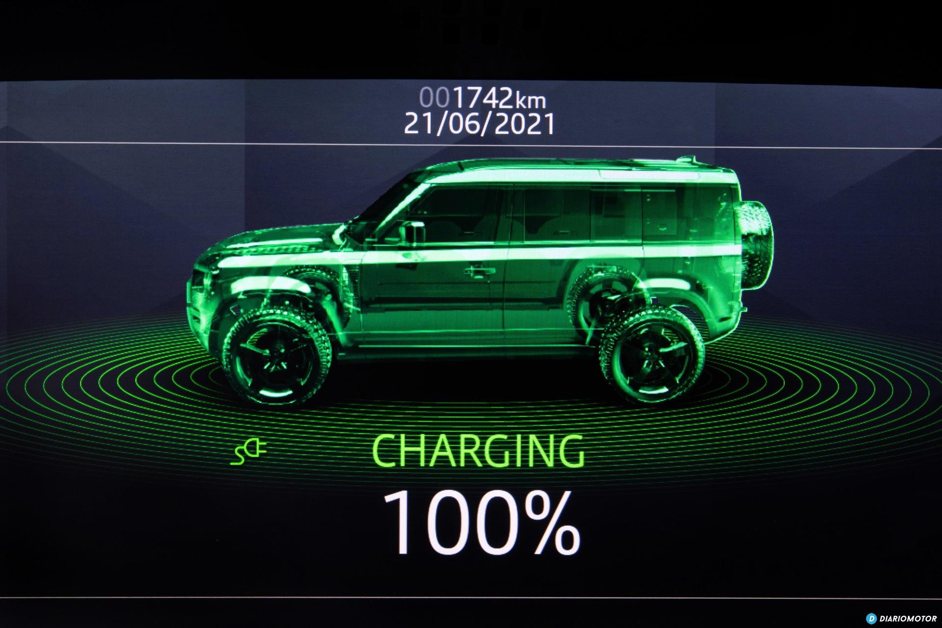 Land Rover Defender Phev Recarga 00026