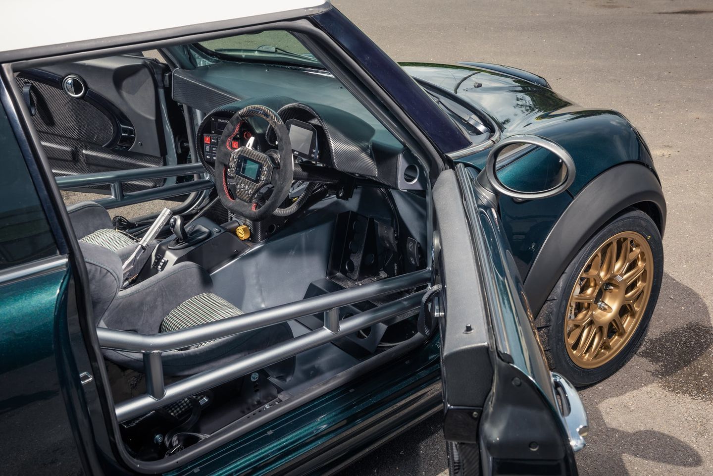 mini-vini-v8-powerflex-4.jpeg