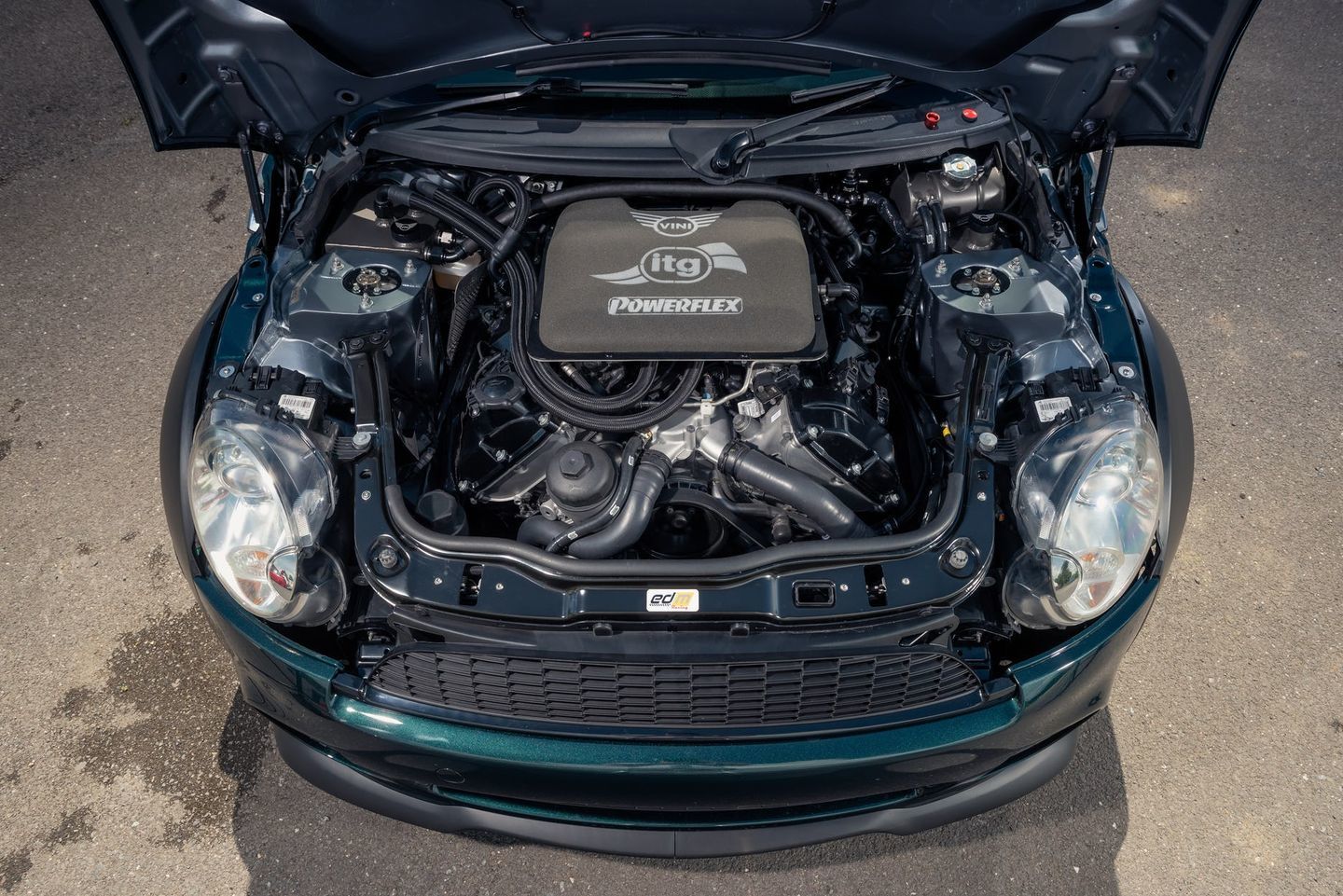 mini-vini-v8-powerflex-8.jpeg