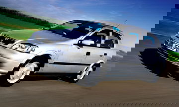 Opinion Extincion Coches Tres Puertas Opel Astra 02 5p
