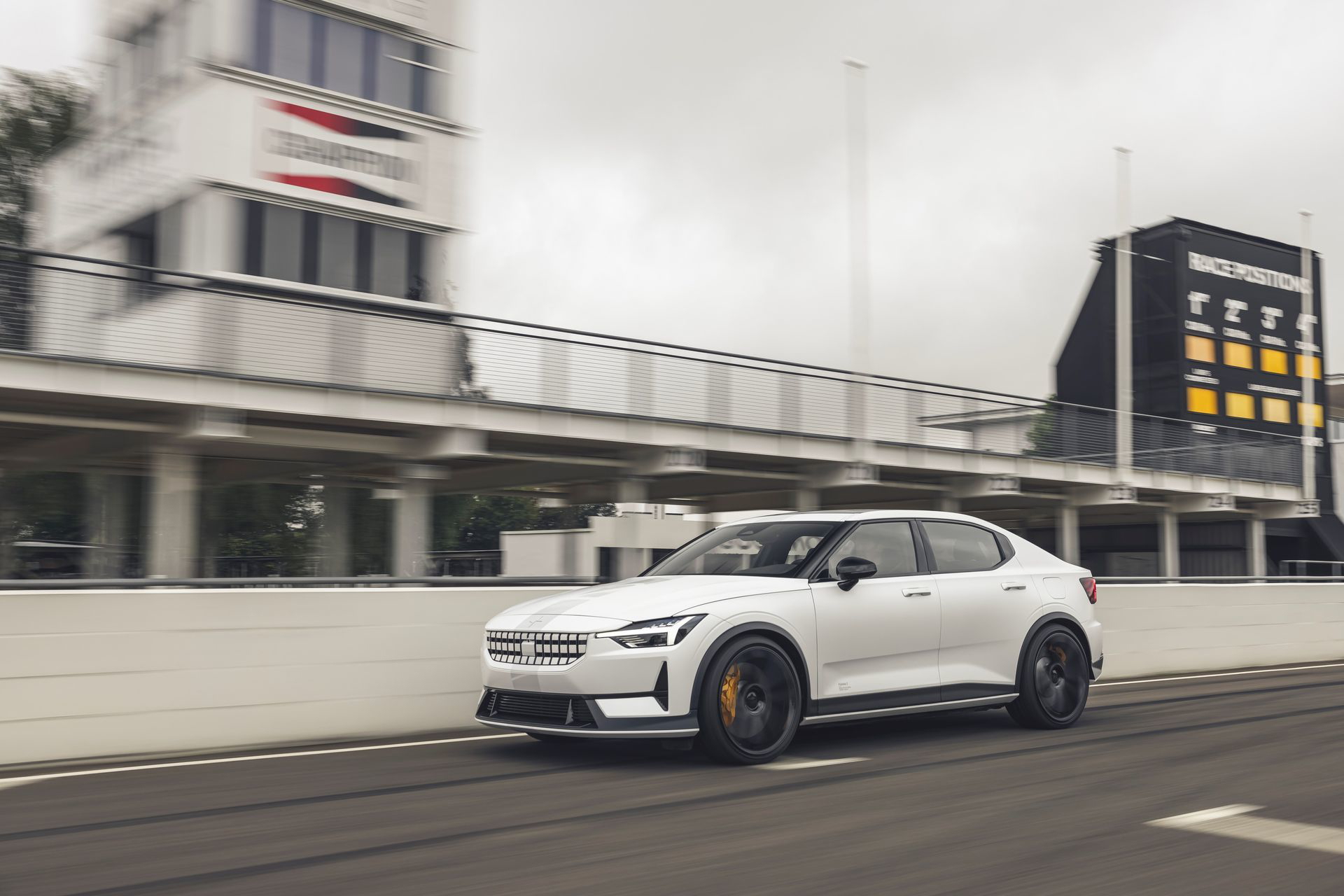 Polestar 2 Goodwood Fos