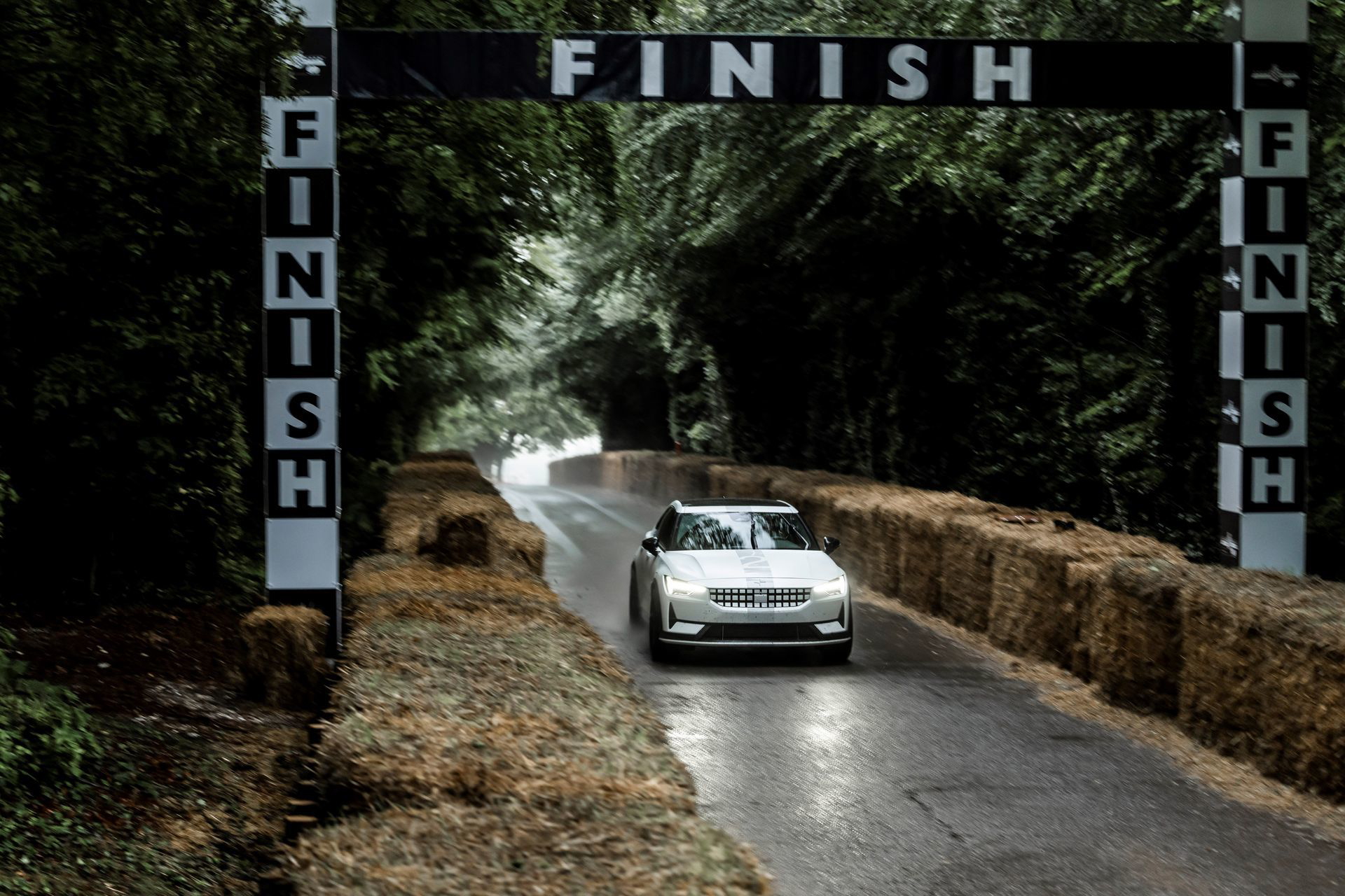 Polestar 2 Goodwood Fos