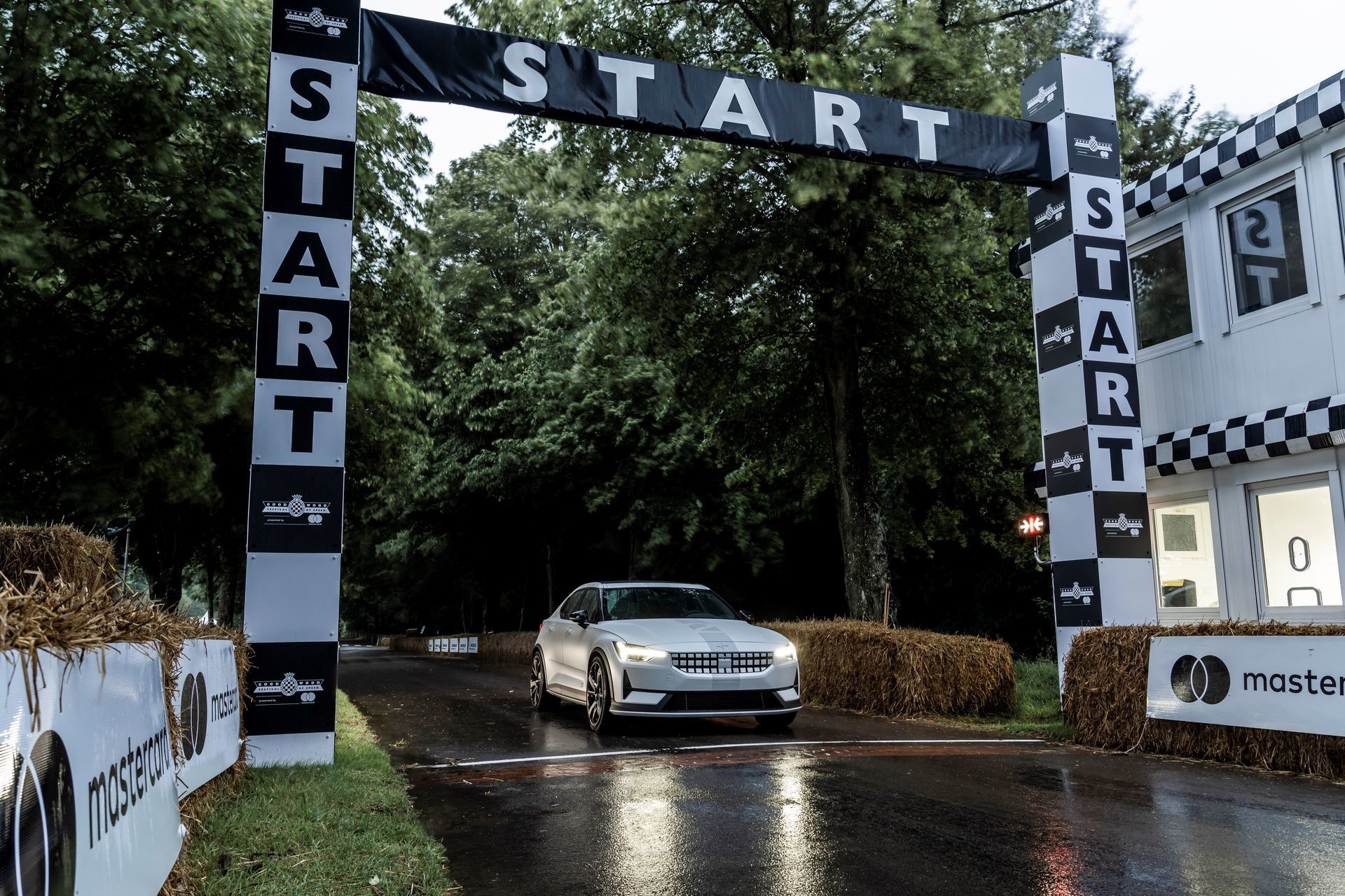 Polestar 2 Goodwood Fos