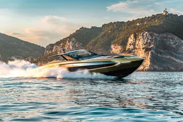 Tecnomar Lamborghini 63 11