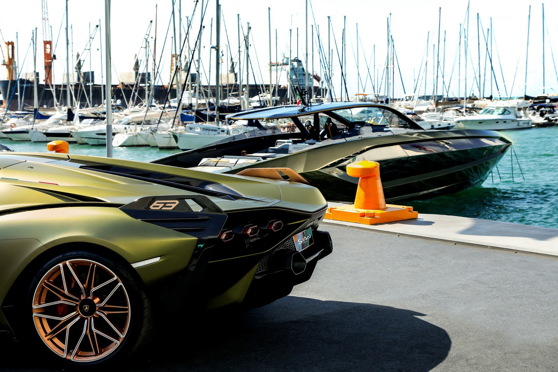 Tecnomar Lamborghini 63 22